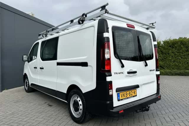 Renault Trafic (2021) thumbnail 5