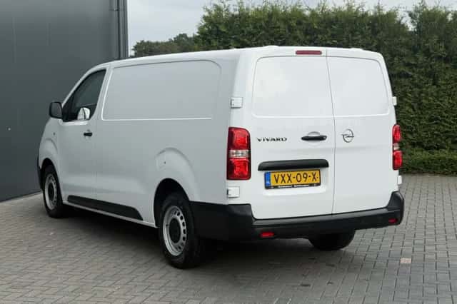 Opel Vivaro (2023) thumbnail 4