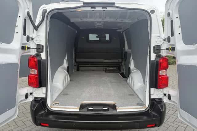 Opel Vivaro (2023) thumbnail 5