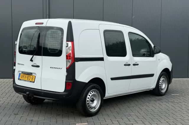 Renault Kangoo (2021) thumbnail 2
