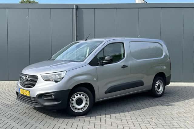 Opel Combo (2023) thumbnail 1