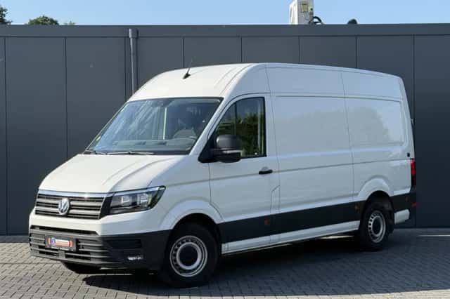 Volkswagen Crafter (2024) thumbnail 1