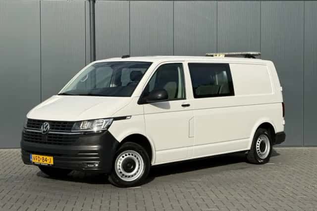 Volkswagen Transporter (2020) thumbnail 1