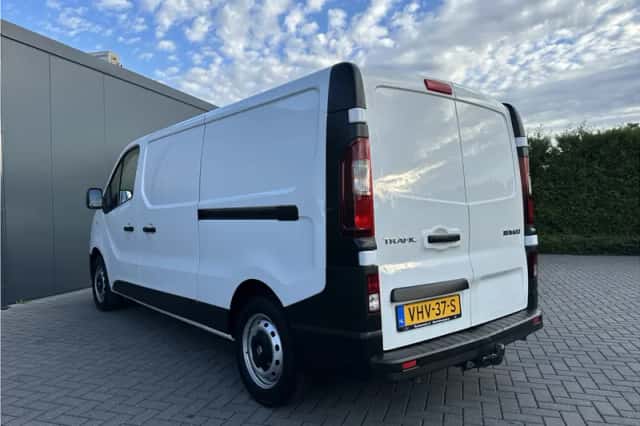 Renault Trafic (2021) thumbnail 5