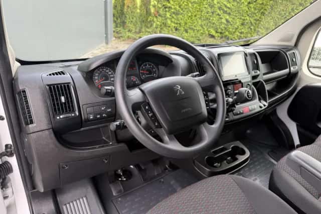 Peugeot Boxer (2023) thumbnail 6