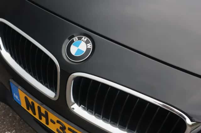 BMW 3-Serie (2017) thumbnail 6