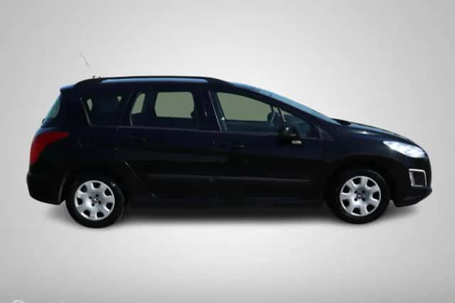 Peugeot 308 (2012) thumbnail 5