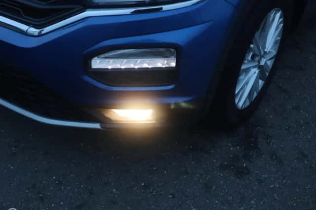 Volkswagen T-Roc (2018) thumbnail 6