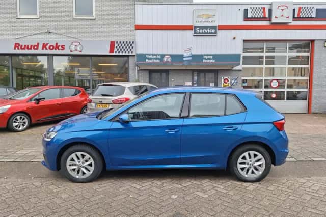 Škoda Fabia (2023) thumbnail 2