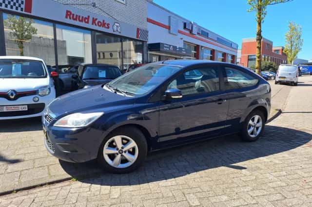 Ford Focus (2008) thumbnail 1