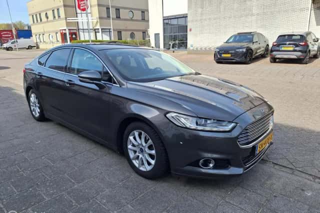 Ford Mondeo (2018) thumbnail 5