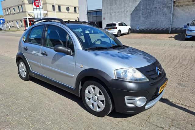 Citroën C3 (2006) thumbnail 6
