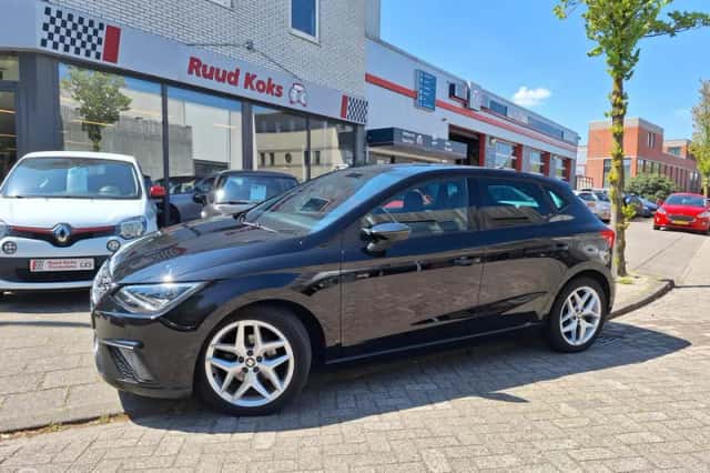SEAT Ibiza (2021) thumbnail 1