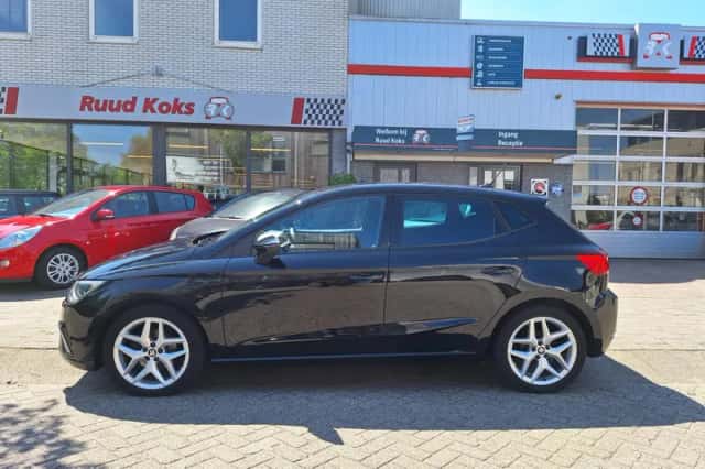 SEAT Ibiza (2021) thumbnail 2