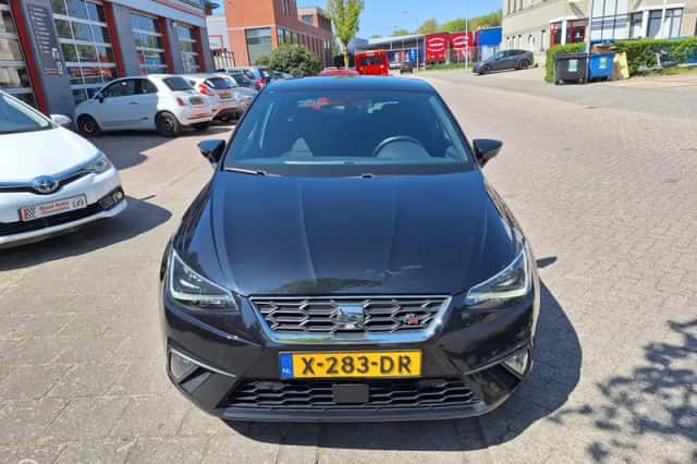 SEAT Ibiza (2021) thumbnail 4