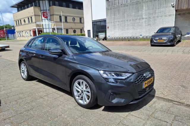 Audi A3 (2022) thumbnail 5