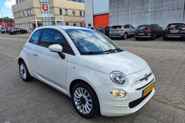 Fiat 500 (2016) thumbnail 5