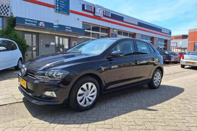 Volkswagen Polo (2019) thumbnail 3