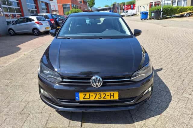 Volkswagen Polo (2019) thumbnail 4