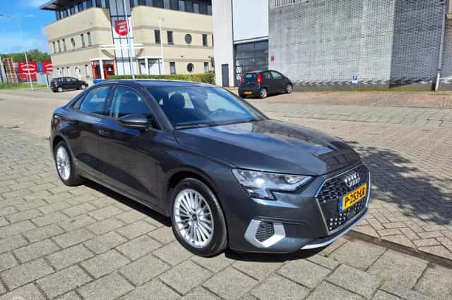 Audi A3 (2021) thumbnail 5