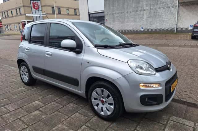 Fiat Panda (2016) thumbnail 5
