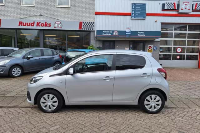 Peugeot 108 (2022) thumbnail 2