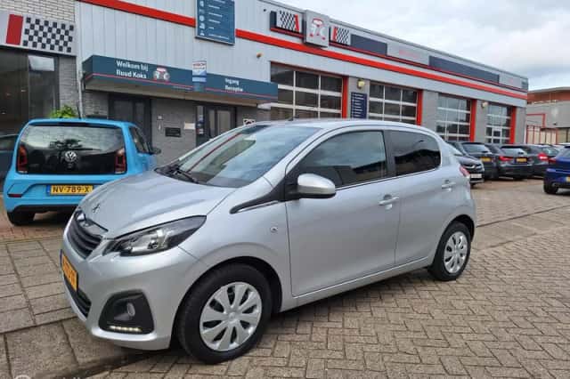 Peugeot 108 (2022) thumbnail 3