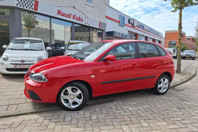 SEAT Ibiza (2009) thumbnail 1