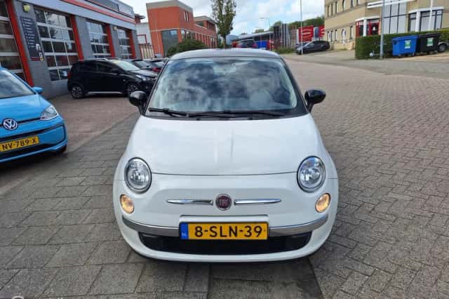 Fiat 500 (2013) thumbnail 4