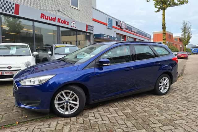 Ford Focus (2015) thumbnail 1