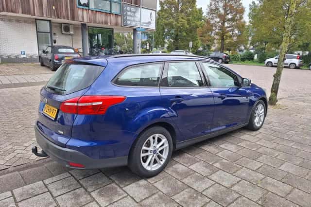 Ford Focus (2015) thumbnail 6