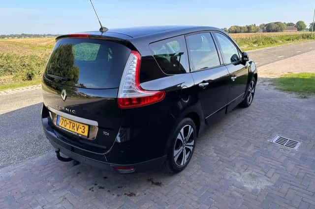 Renault Grand Scénic (2012) thumbnail 5