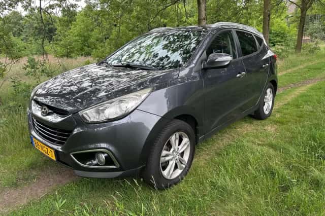 Hyundai ix35 (2010) thumbnail 1