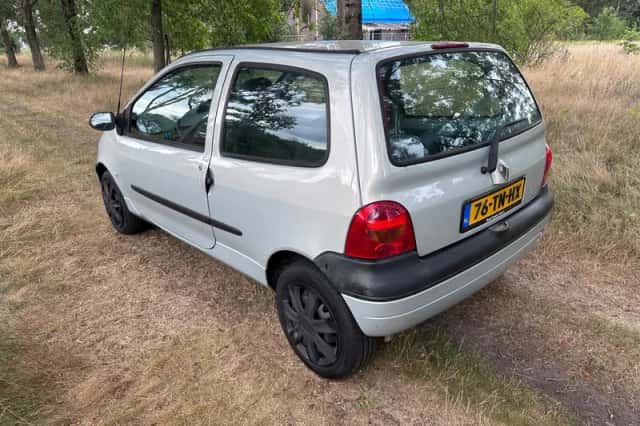 Renault Twingo (2006) thumbnail 3