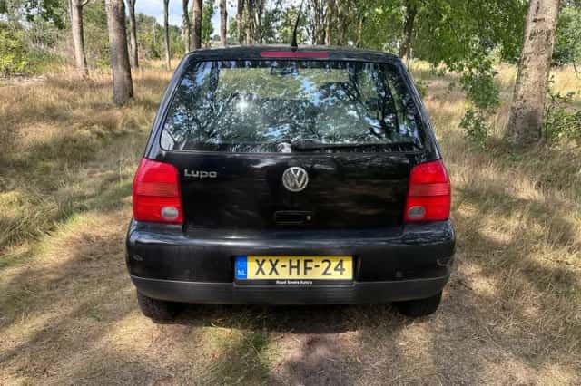 Volkswagen Lupo (1999) thumbnail 4