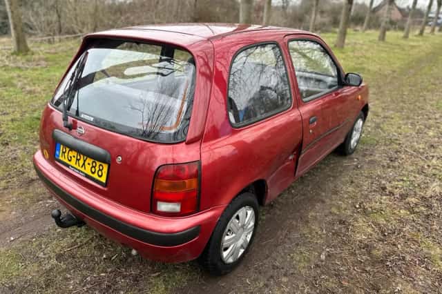 Nissan Micra (1997) thumbnail 5