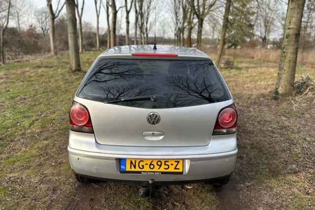 Volkswagen Polo (2007) thumbnail 4