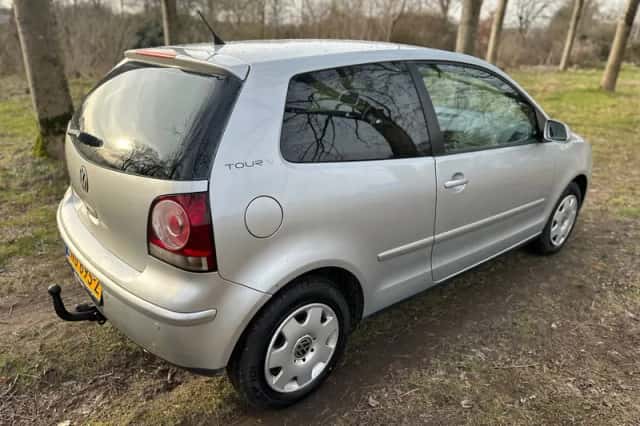 Volkswagen Polo (2007) thumbnail 5
