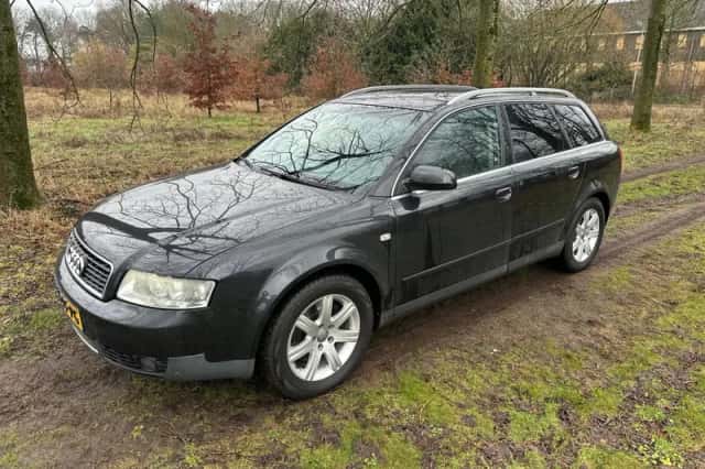 Audi A4 (2004) thumbnail 1