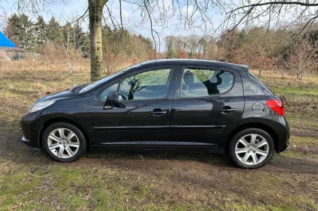Peugeot 207 (2008) thumbnail 2