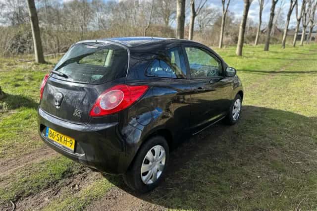 Ford Ka (2011) thumbnail 5