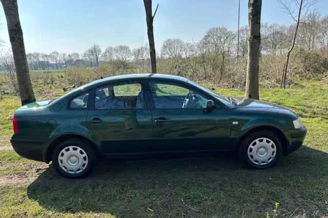 Volkswagen Passat (1999) thumbnail 6