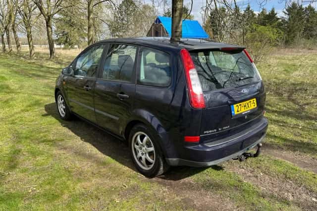 Ford C-Max (2004) thumbnail 3