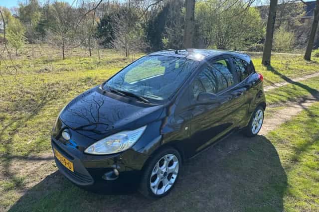 Ford Ka (2010) thumbnail 1