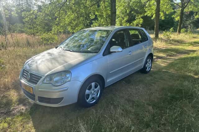 Volkswagen Polo (2007) thumbnail 1