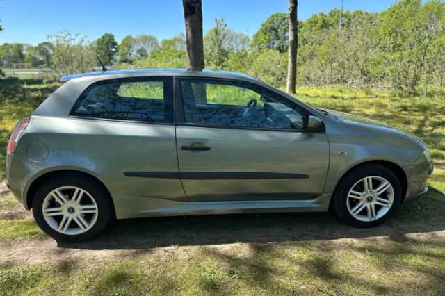 Fiat Stilo (2005) thumbnail 6