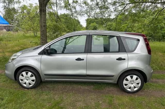 Nissan Note (2010) thumbnail 2