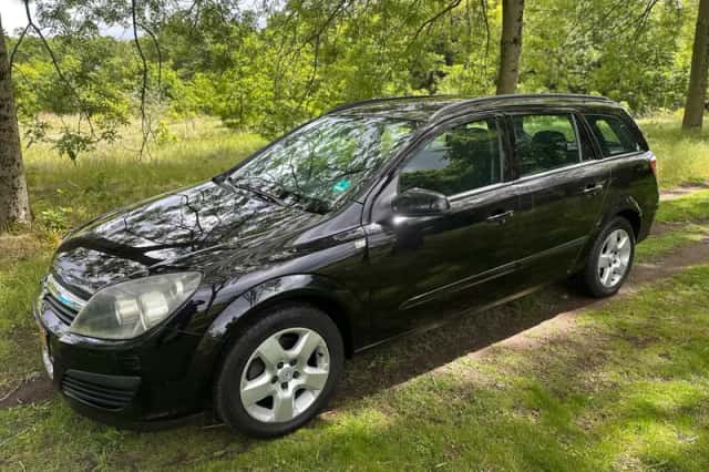 Opel Astra (2006) thumbnail 1