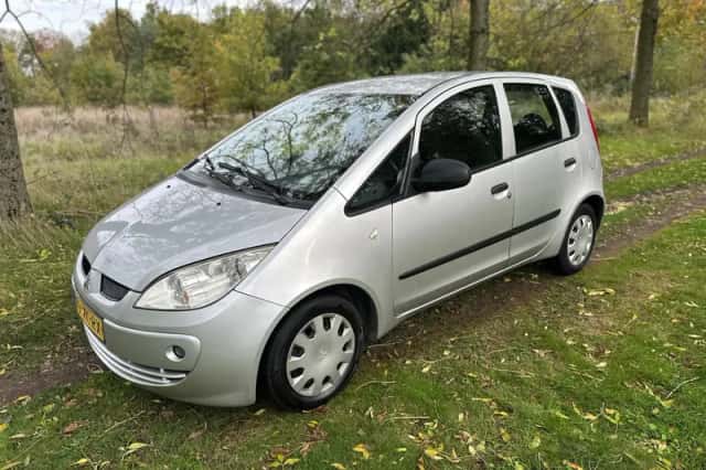 Mitsubishi Colt (2007) thumbnail 2