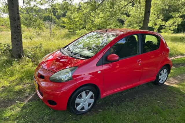 Toyota Aygo (2009) thumbnail 1